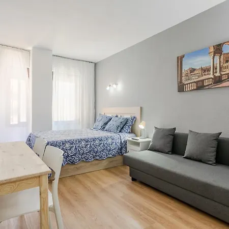 Apartament Hispalis Triana Siviglia Esterno foto